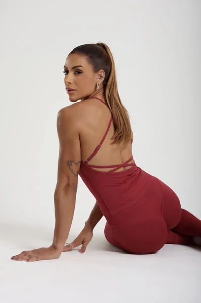Conjunto com empina bumbum — foto 3