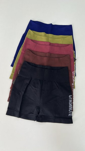 Short canelado