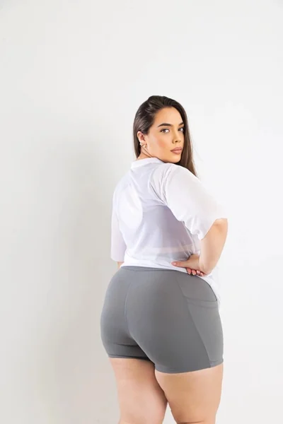 Short Vitória Plus Size — foto 3