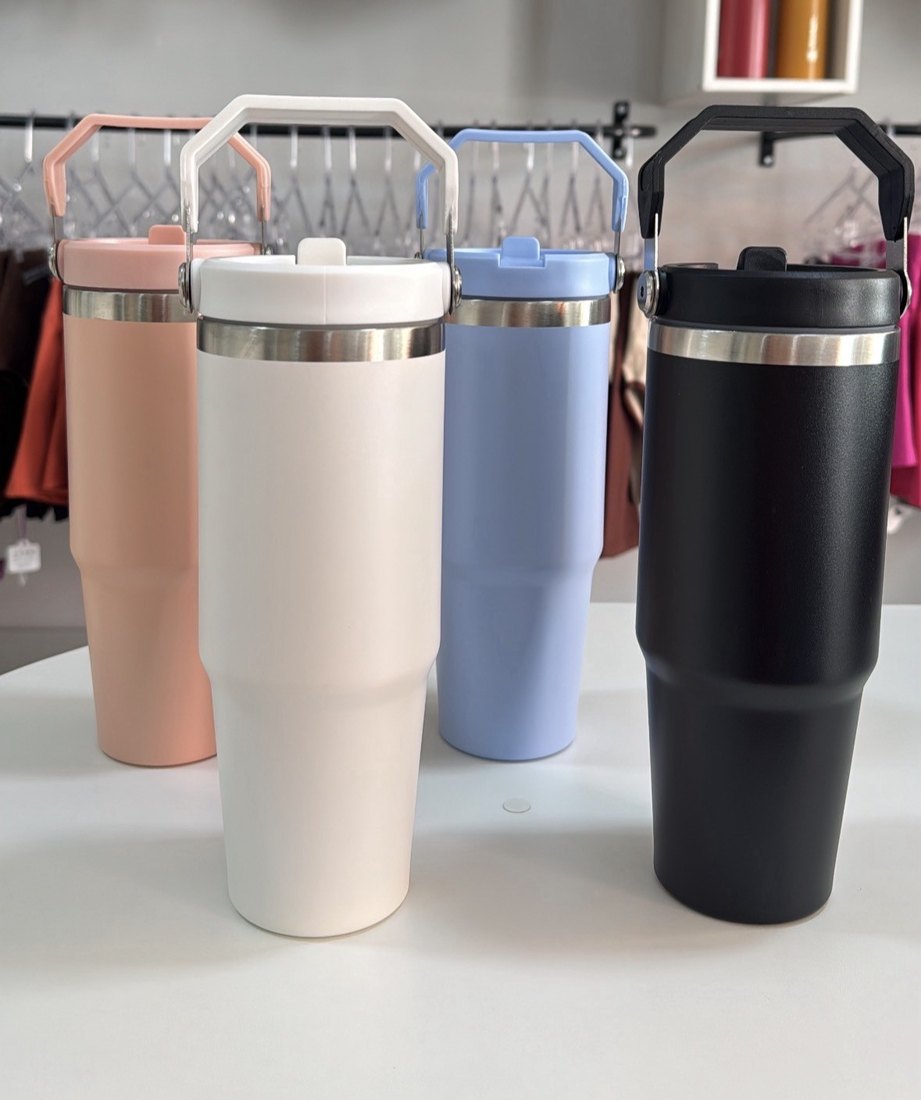 Copo com alça 900ml